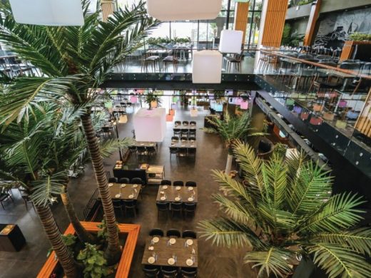 Nhà hàng hải sản Phố