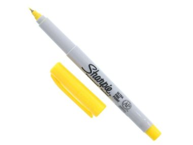 Bút lông dầu SHARPIE UF vàng 37125