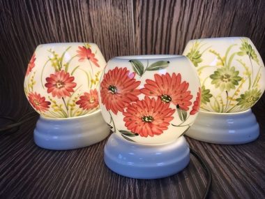 Đèn Xông Tinh Dầu Dáng Đèn Lồng - Hoa Cỏ giá rẻ