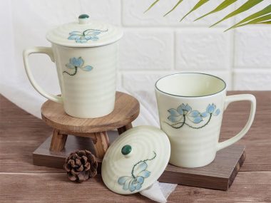 Ly sứ Bát Tràng Men Kem Sen Xanh giá tốt