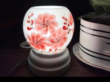 Đèn Xông Tinh Dầu Bát Tràng Miệng Tròn Hoa Đào giá rẻ