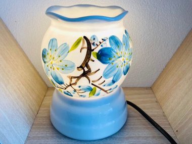 Đèn Xông Tinh Dầu Bát Tràng Mini Miệng Lượn Hoa Xanh sang trọng