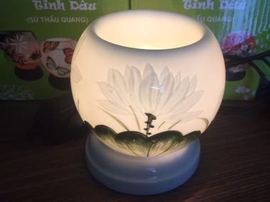 Đèn Xông Tinh Dầu Bát Tràng Mini Miệng Tròn Bạch Liên sang trọng