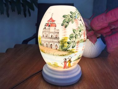 Đèn Xông Tinh Dầu Bát Tràng Dáng Trứng Hồ Gươm đẹp
