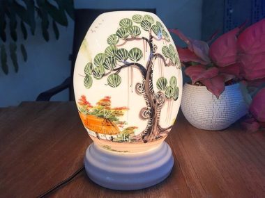 Đèn Xông Tinh Dầu Dáng Trứng Phong Cảnh giá tốt