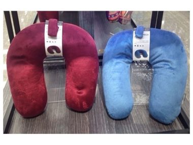 Gối kê cổ Travel Zone - Màu đỏ/ Màu xanh - LTZ988RE