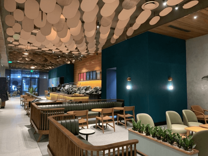 Starbucks Me Linh Point: Không gian yên tĩnh để làm việc