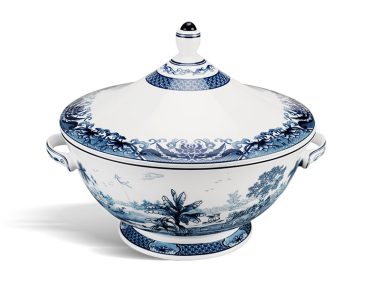 Thố 22 cm + nắp - Hoàng Cung - Hồn Việt