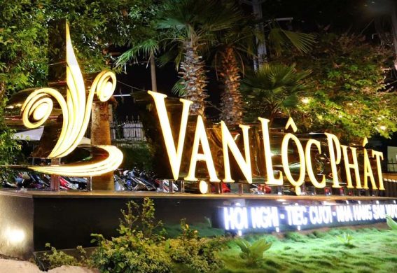 Giới thiệu đôi nét về nhà hàng Vạn Lộc Phát