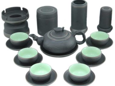 Bộ ấm tử sa bát tràng Trúc Đào Đen Và Phụ Kiện