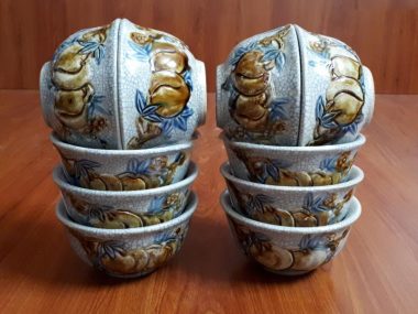 Bát cơm cúng men rạn đắp nổi