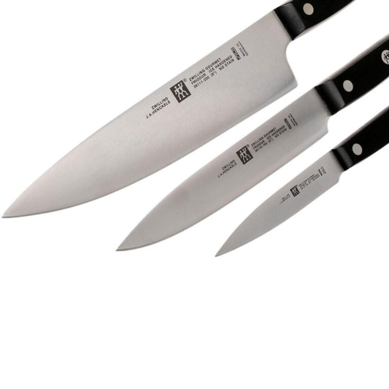 Top Các Thương Hiệu Dao Inox Tốt Nhất Hiện Nay: Phân tích chuyên sâu từ Siêu thị Mekoong 3. Nên mua dao Santoku hay dao đầu bếp?