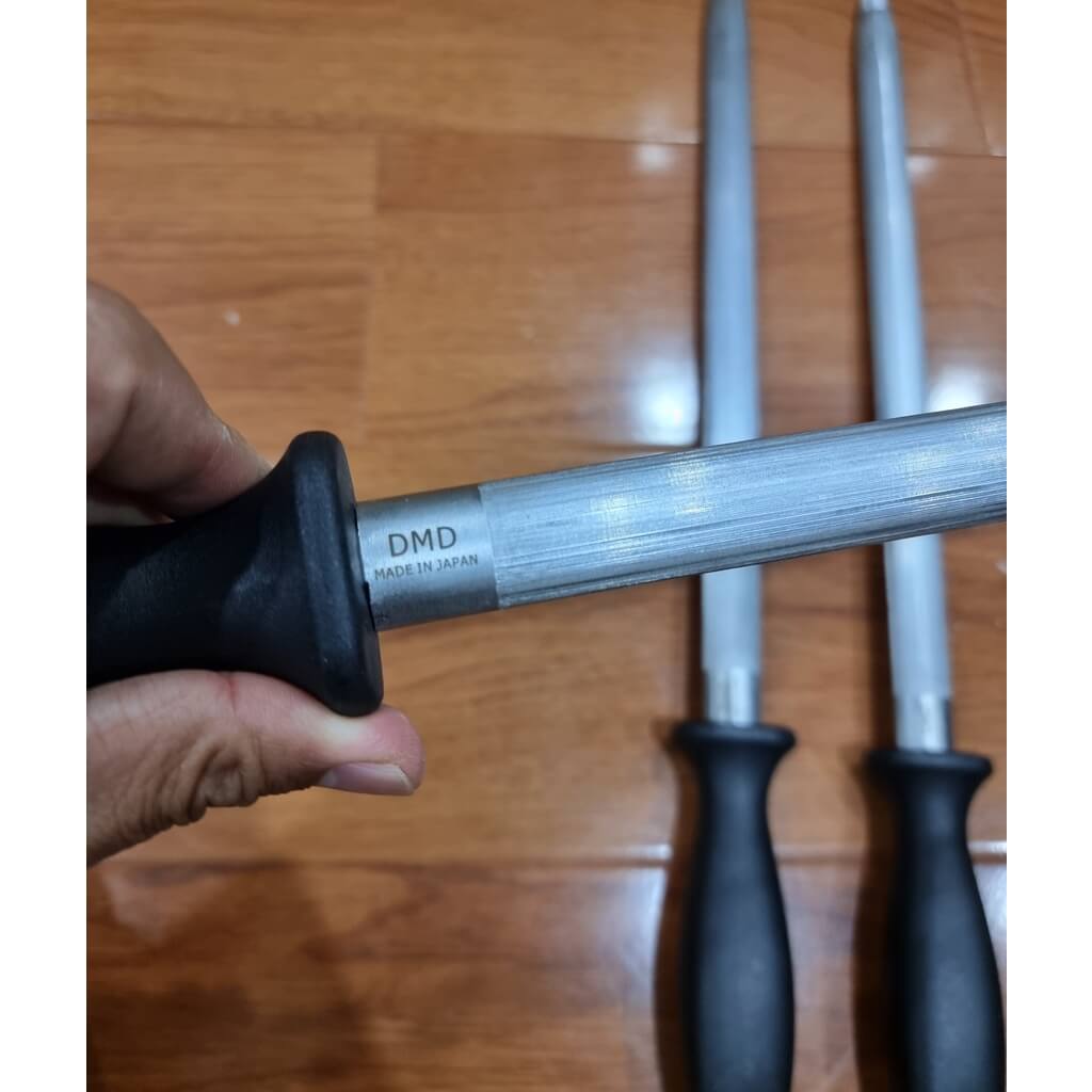 2. Nên mua cây liếc dao loại nào? Phân loại theo Chất liệu