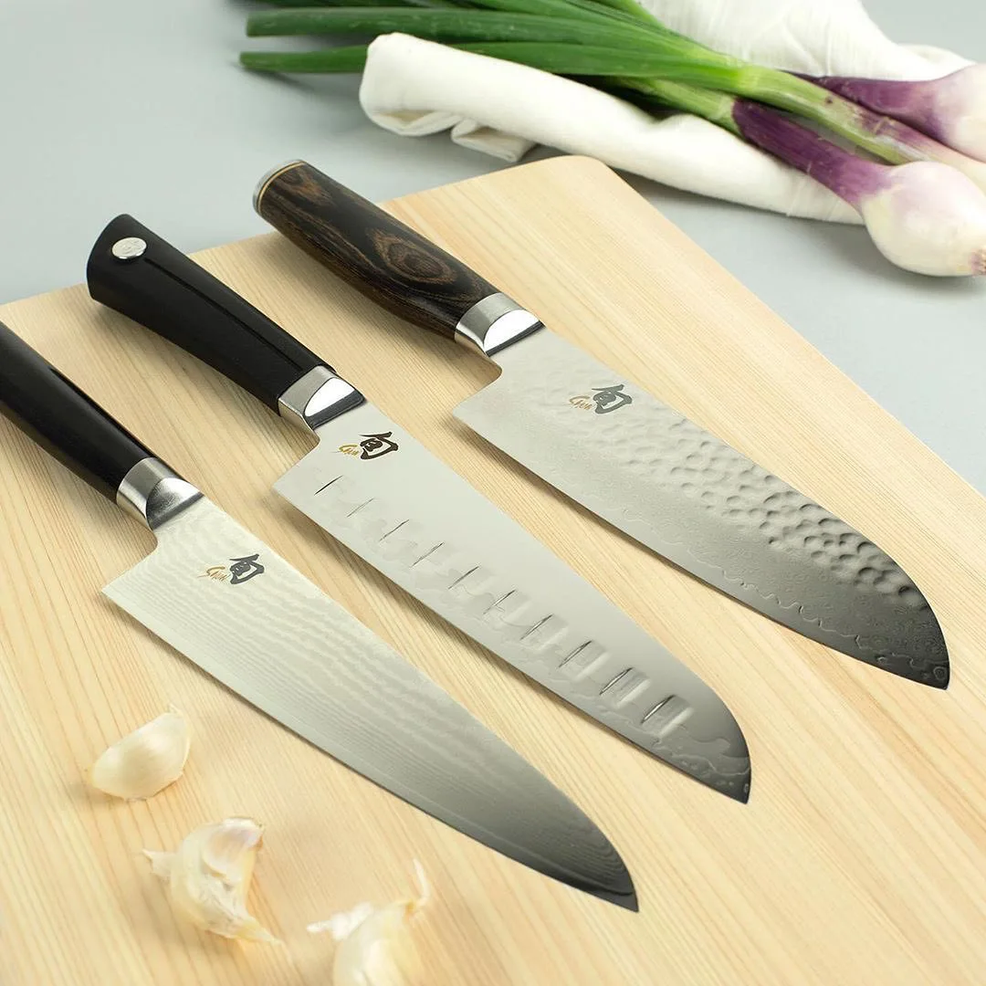 So sánh dao Santoku và dao đầu bếp: Lựa chọn tối ưu cho căn bếp của bạn