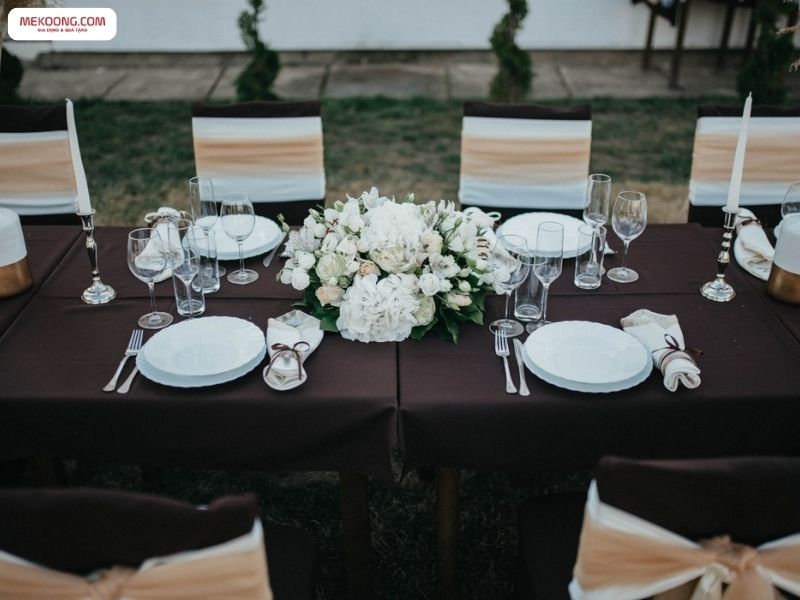 Xu Hướng Sử Dụng Dụng Cụ Nhà Hàng Phường Tân Sơn Nhất TPHCM Hiện Đại