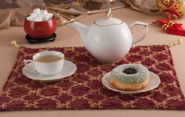 Bộ ấm trà Minh Long quà tặng 0,7L mẫu đơn giá nhIn Logo quà tặng chính hãng