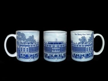 Ca trà sứ Minh Long 0,36 L Dinh Thống Nhất dễ thương